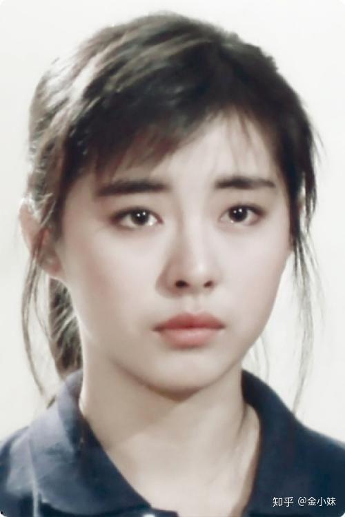 面中凹的明星,揭秘面中凹的神秘魅力