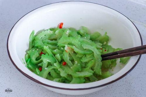 鱼肉圈吃瓜,揭秘娱乐圈背后的那些事儿